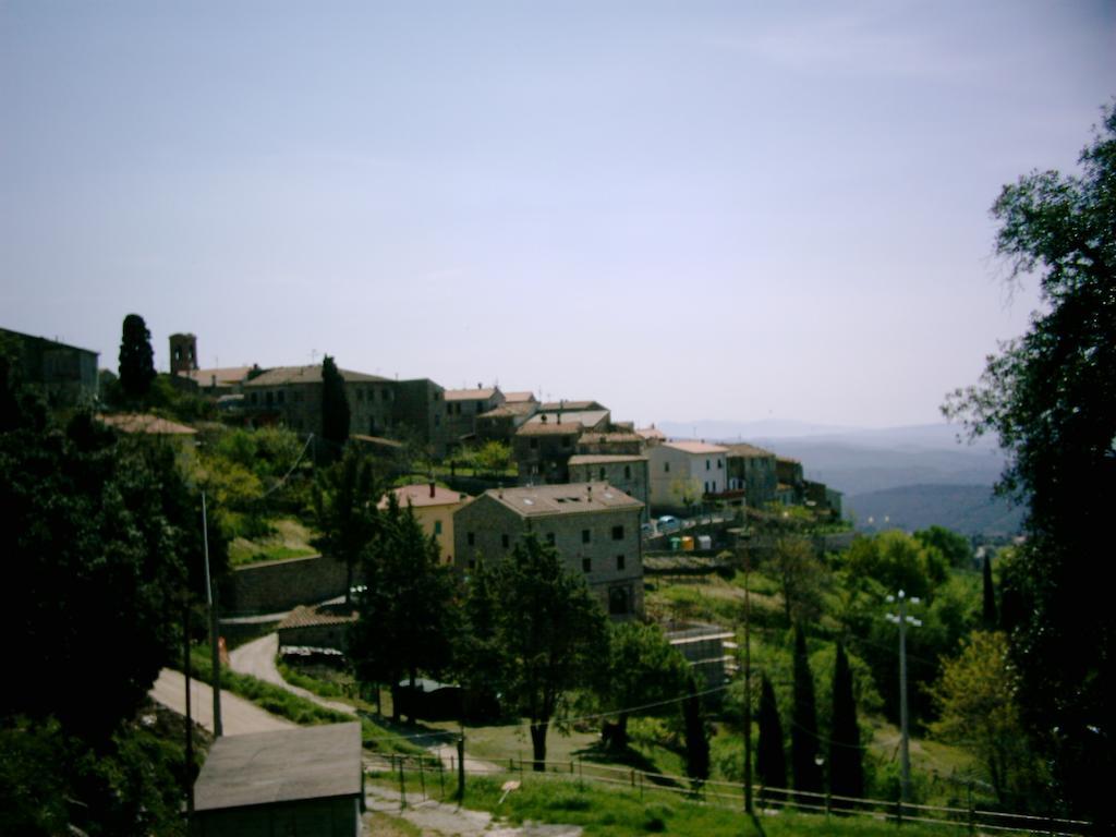 La Casa Dei Sogni Leilighet Monteverdi Marittimo Eksteriør bilde